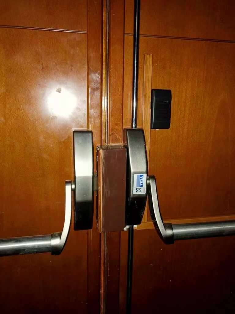 key card reader 1 key card reader 1
