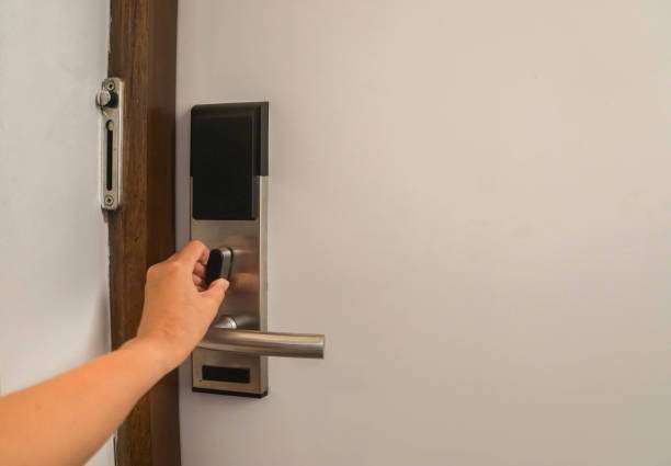 secure hotel door 1 secure hotel door 1